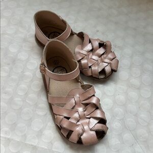 Little Love Bug The Ella Sandal Pearl Pink / 11 (Barefoot Sole)